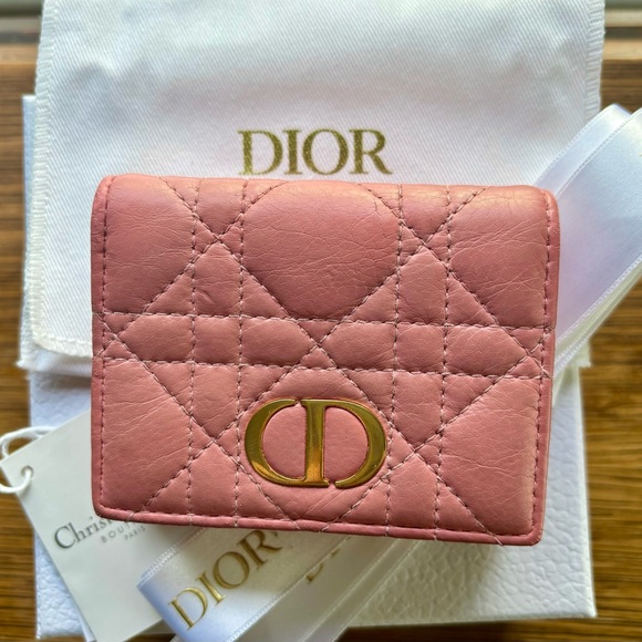 Dior Caro Cannage Wallet EUC - Picture 2 of 5